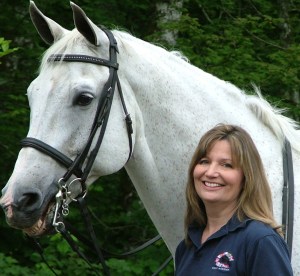 Susan Schreyer  www.writinghorses.blogspot.com